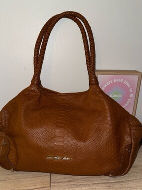 Elaine Turner Brown Leather Shoulder Bag